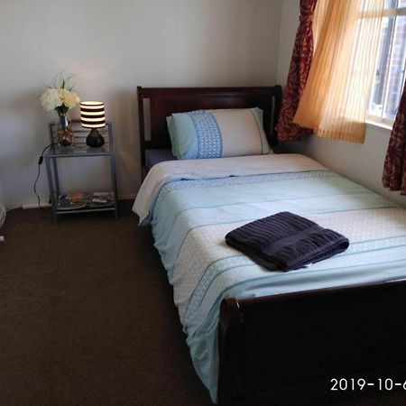 Budget Friendly Rooms Near The Airport Auckland Exteriör bild