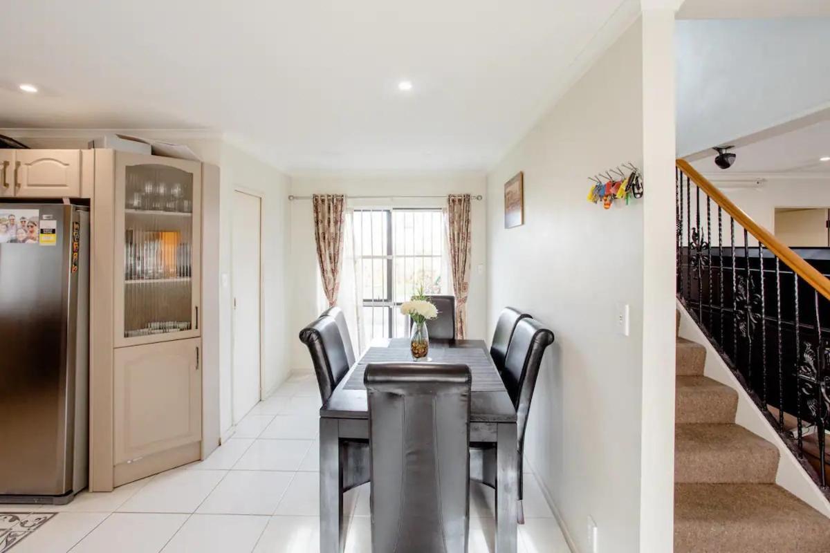 Budget Friendly Rooms Near The Airport Auckland Exteriör bild